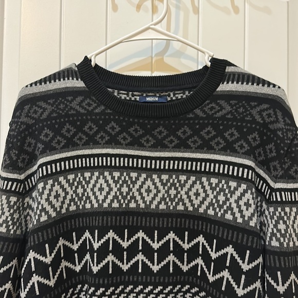 American Rag Patterned Sweater - Picture 2 of 5